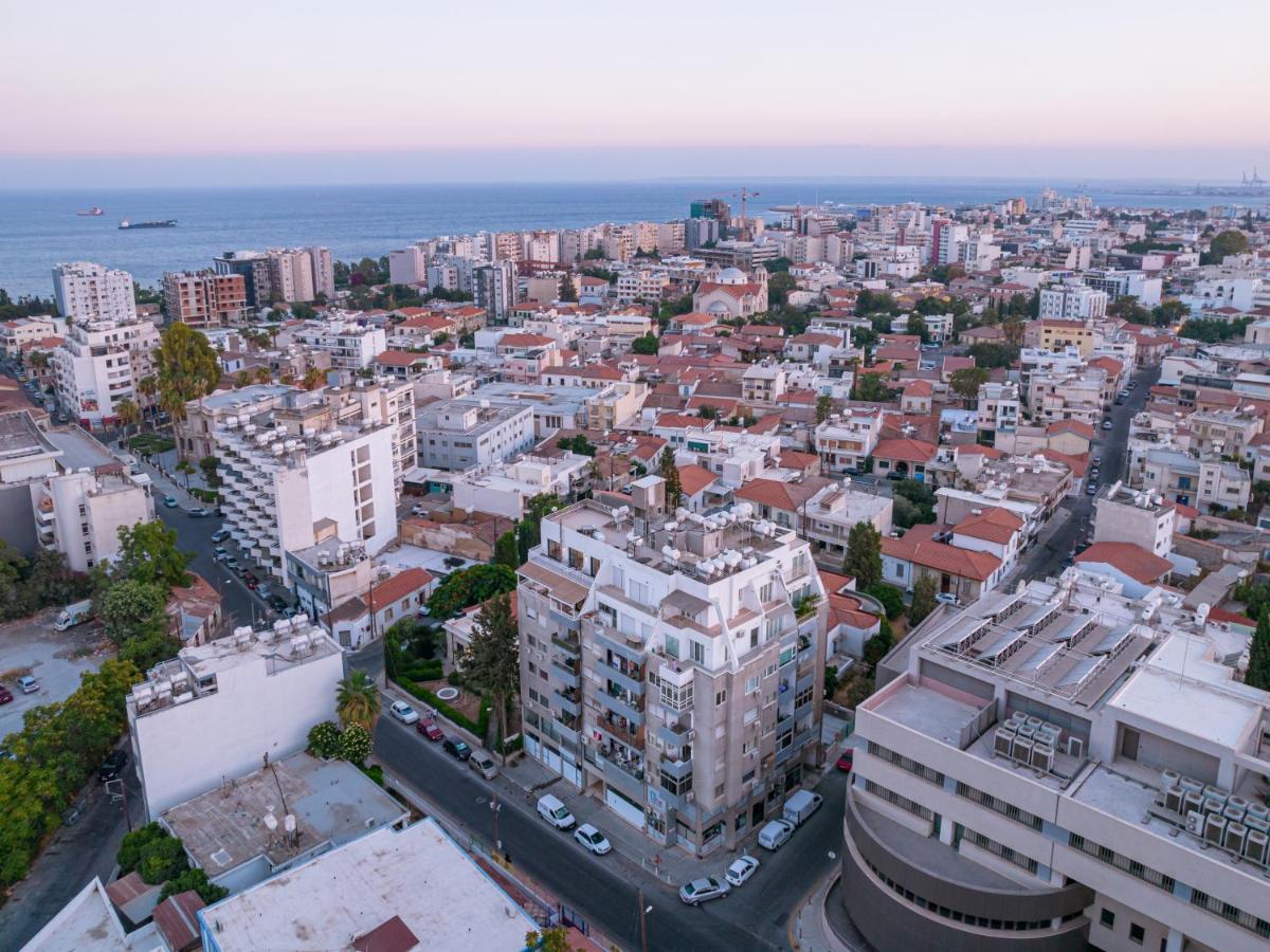 Sanders Coral Court Penthouse - Cute 3-Bedroom Apartment With Balcony Limassol Extérieur photo