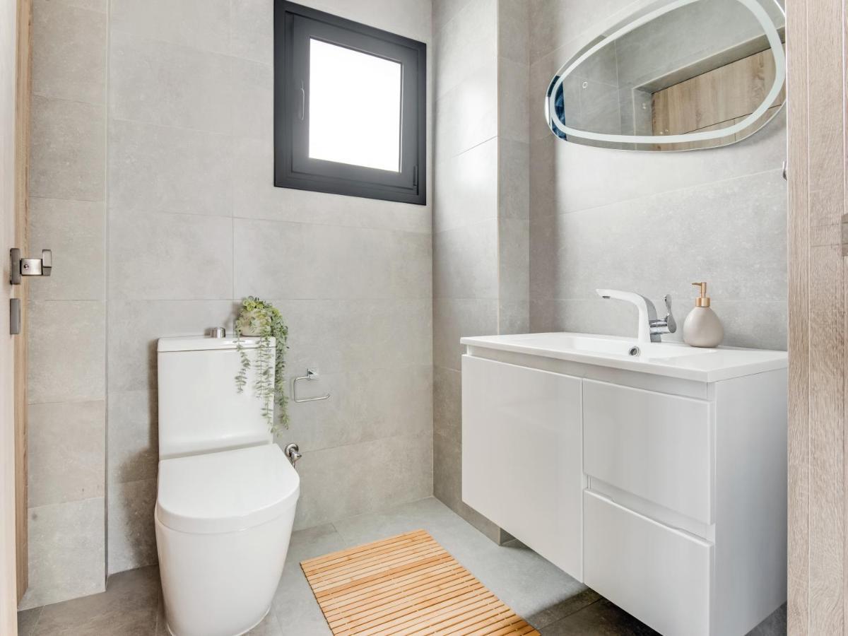 Sanders Coral Court Penthouse - Cute 3-Bedroom Apartment With Balcony Limassol Extérieur photo